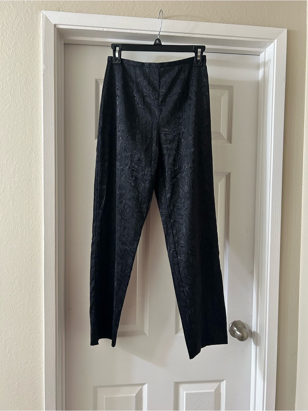 Worthington Black Paisley Jacquard Pants
